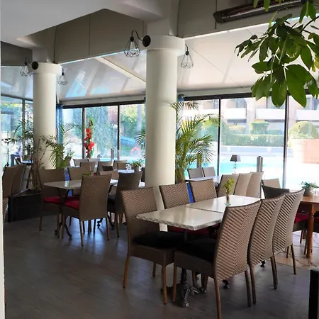 607, Vue Mer, 4 Personnes By Palmazur Apartment Cannes